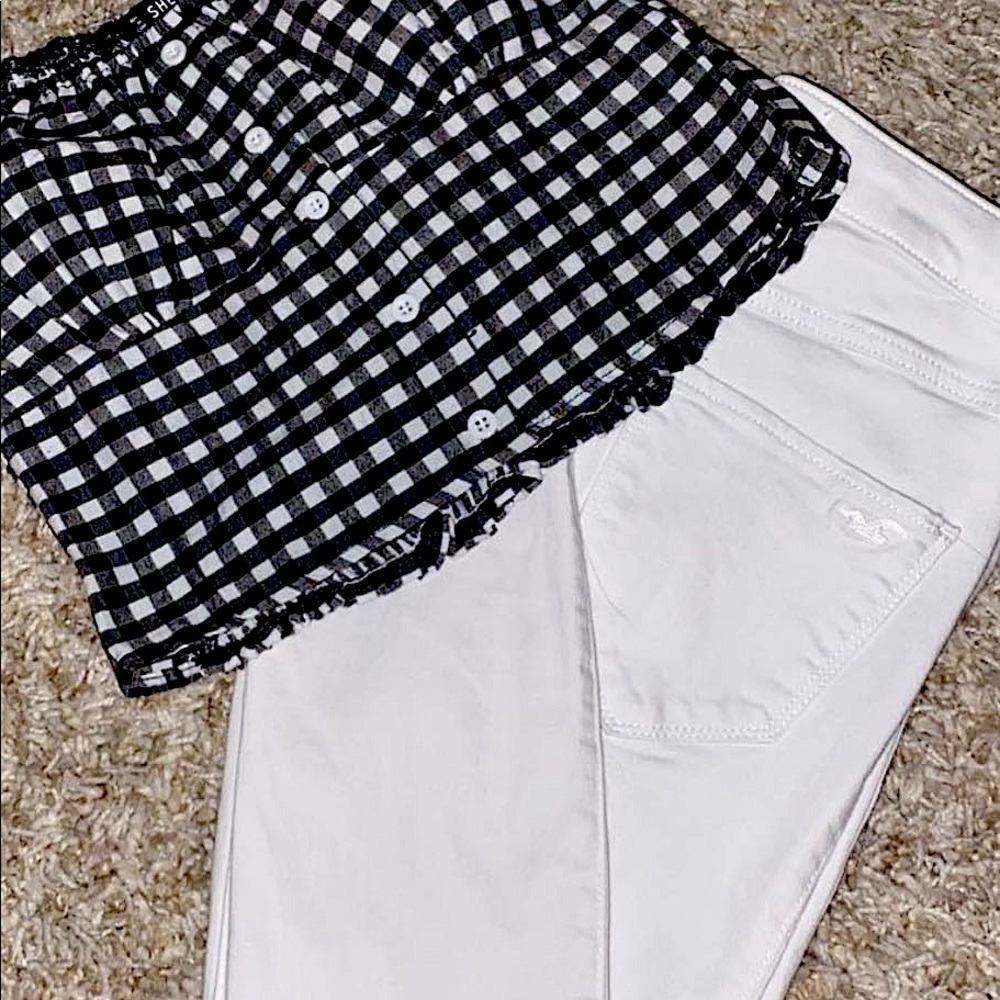 White Hollister High-Rise Jean Leggings